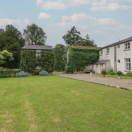 Huntsman's * Grange-over-Sands